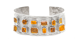 Thumb cognac cuff 1100